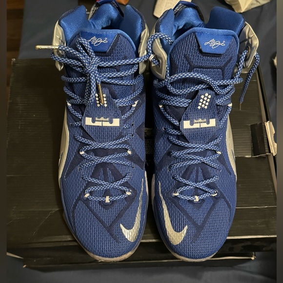 Nike Lebron 12 XII “What If?” Size 13 Excellent Condition Dallas Cowboys - Picture 8 of 14